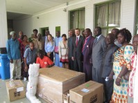 Remise des émetteurs à l’Assemblée Générale I Conakry I 22 octobre 2015